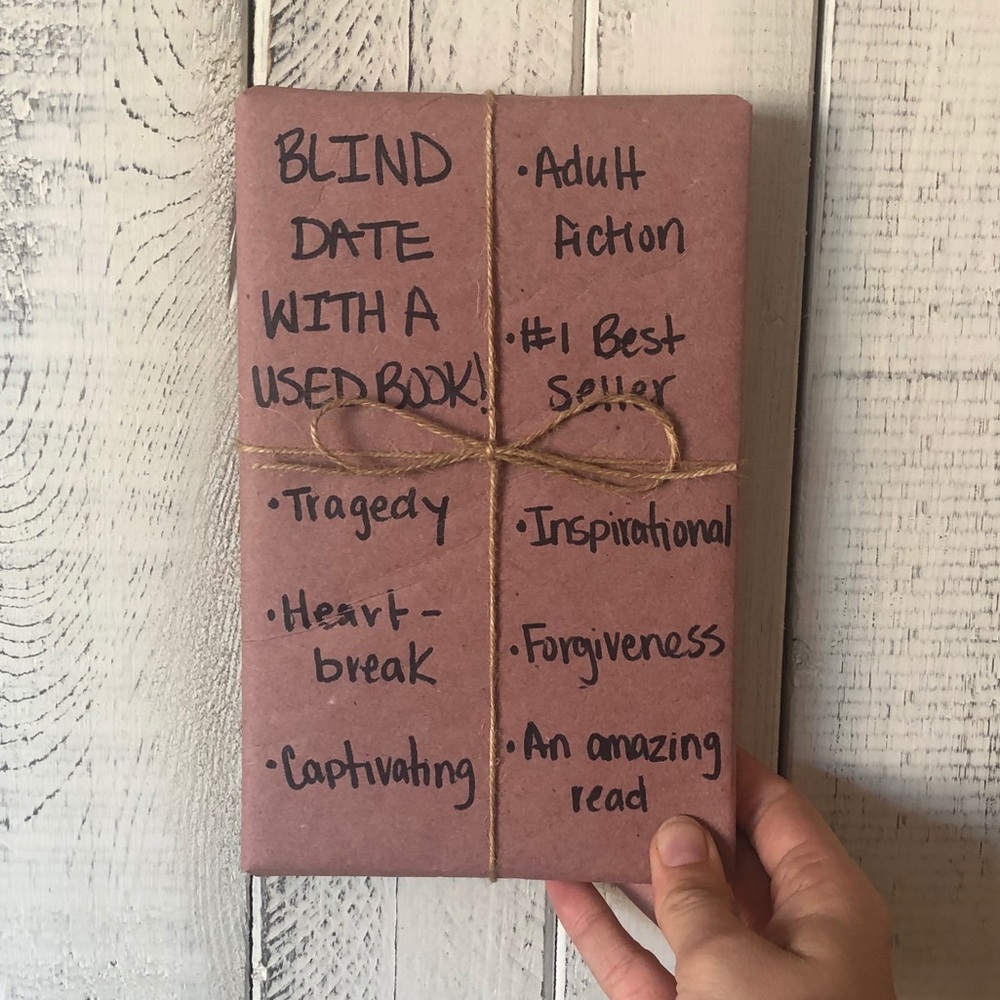 (3/$15) ★ Blind Date With a Used Book! ★